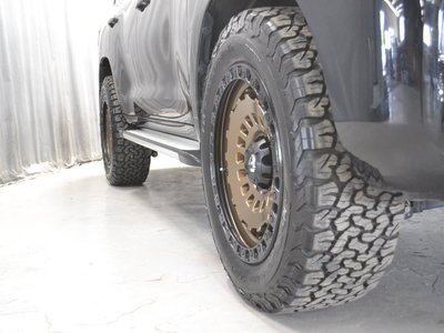 صورة مصغرة 51 لـ 2018 Toyota LAND CRUISER 200