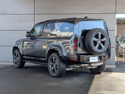 LAND ROVER DEFENDER - 4