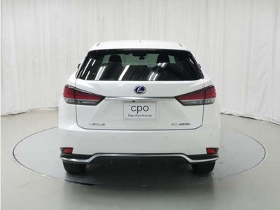 صورة 4 لـ 2022 Lexus RX
