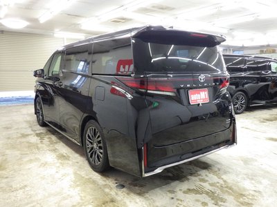 TOYOTA VELLFIRE - 9