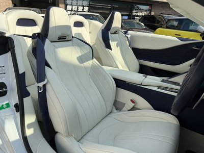 LEXUS LC CONVERTIBLE - 4