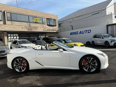 LEXUS LC CONVERTIBLE - 8