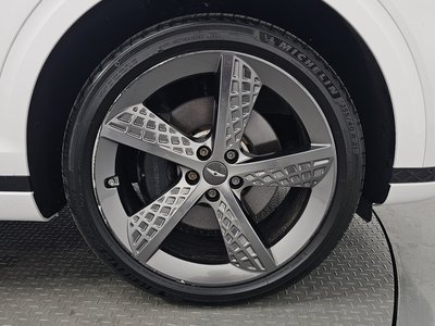 2022 Genesis GV70 photo 8