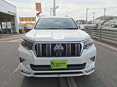TOYOTA LAND CRUISER PRADO - 9