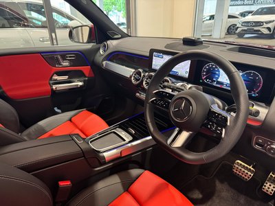 MERCEDES-BENZ GLB - 7