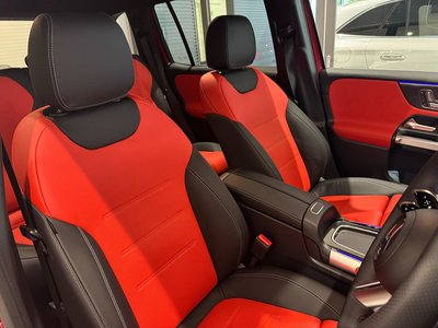 MERCEDES-BENZ GLB - 8