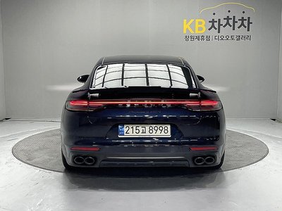 2021 Porsche PANAMERA 照片 5