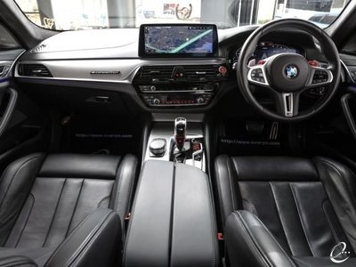 2021 BMW M5 照片 3