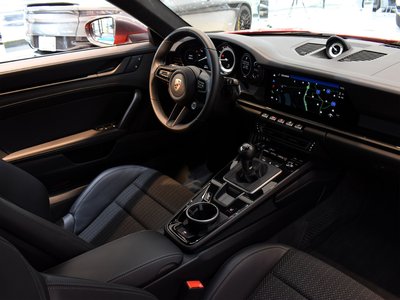 PORSCHE 911 - 4
