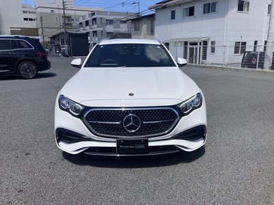 MERCEDES-BENZ E-CLASS - 2