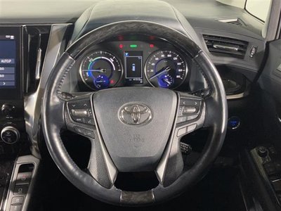TOYOTA ALPHARD - 9