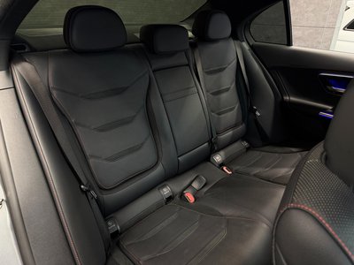 2022 Mercedes-BENZ C-CLASS AMG thumbnail 32