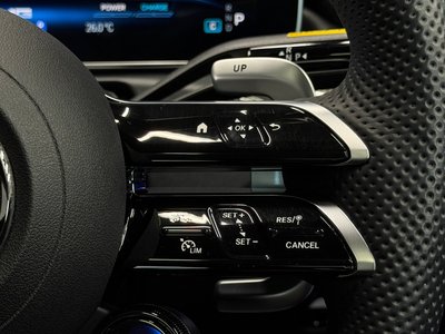 2022 Mercedes-BENZ C-CLASS AMG thumbnail 18