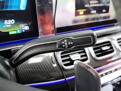 MERCEDES-BENZ GLE - 9