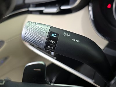 2023 Genesis GV70 — миниатюра 29