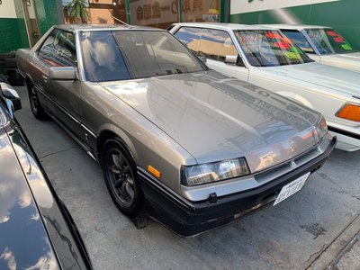 NISSAN SKYLINE COUPE - 1