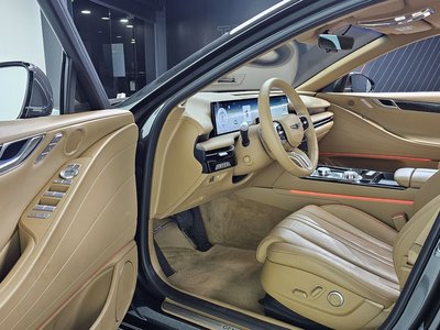 GENESIS G80 (RG3) - 10