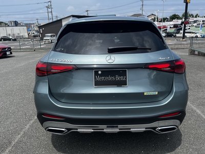 2025 Mercedes-BENZ GLC photo 9