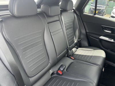 2025 Mercedes-BENZ GLC 缩略图 19