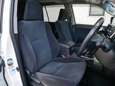 TOYOTA LAND CRUISER PRADO - 2