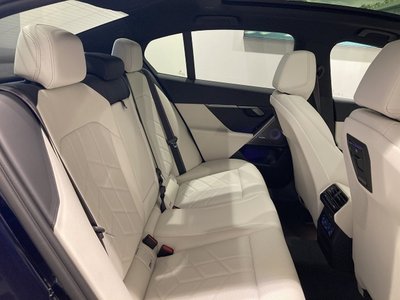 2026 BMW 5 SERIES — миниатюра 18