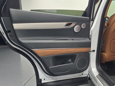 2025 Genesis GV80 — миниатюра 15