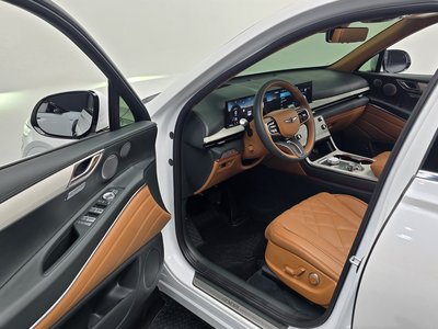 2025 Genesis GV80 — миниатюра 13