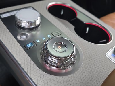2025 Genesis GV80 — миниатюра 12
