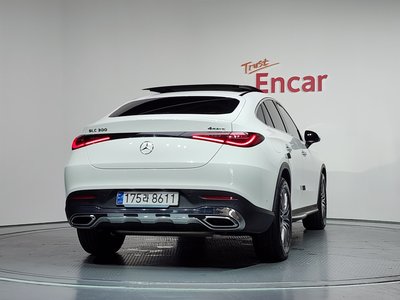2025 Mercedes-BENZ GLC 照片 4
