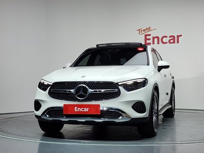 2025 Mercedes-BENZ GLC 照片 2