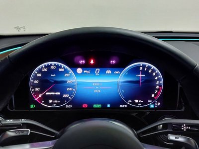 MERCEDES-BENZ E-CLASS - 8