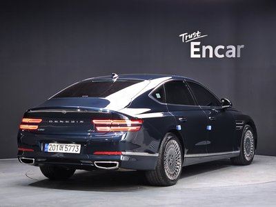 GENESIS G80 (RG3) - 4