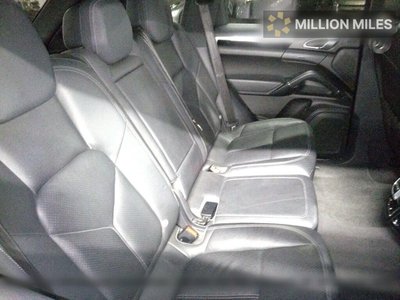 PORSCHE CAYENNE - 6