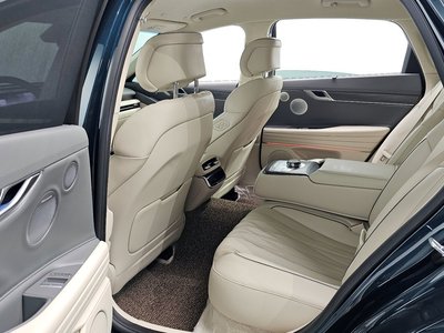 GENESIS G80 (RG3) - 10