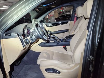 PORSCHE CAYENNE - 2