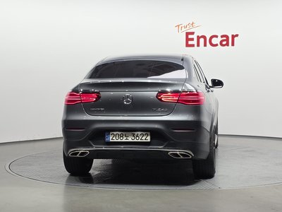 MERCEDES-BENZ GLC - 4