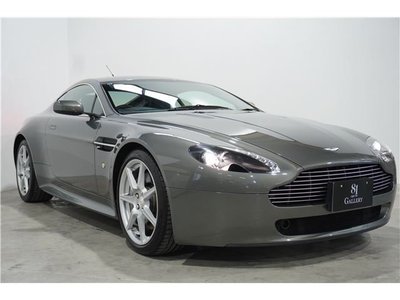 ASTON MARTIN V8 VANTAGE - 6