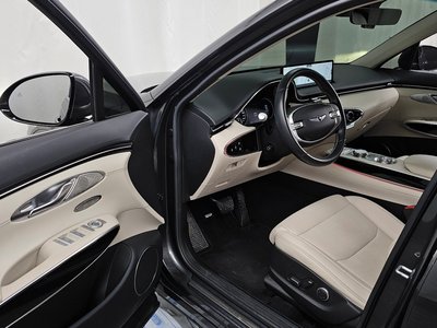 2022 Genesis GV70 — фото 10