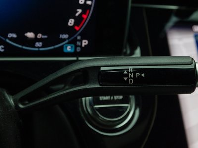 MERCEDES-BENZ E-CLASS - 9