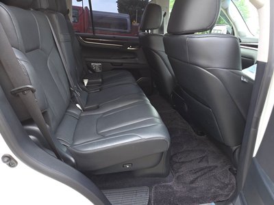 صورة مصغرة 19 لـ 2017 Lexus LX