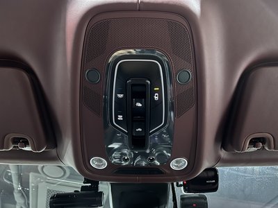 BENTLEY BENTAYGA - 10