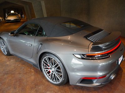 صورة مصغرة 21 لـ 2021 Porsche 911