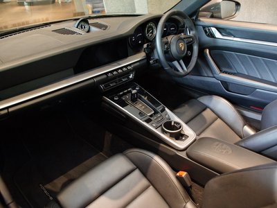 صورة مصغرة 28 لـ 2021 Porsche 911