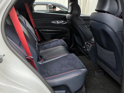 صورة مصغرة 12 لـ 2022 Genesis GV70