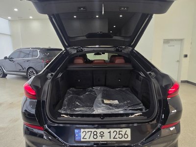 2024 BMW X6 thumbnail 13