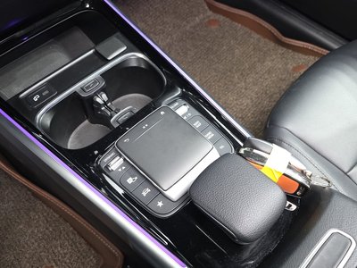 2022 Mercedes-BENZ GLB 缩略图 17