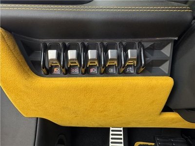 صورة مصغرة 12 لـ 2014 Lamborghini HURACAN