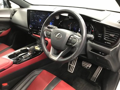 صورة مصغرة 16 لـ 2023 Lexus NX