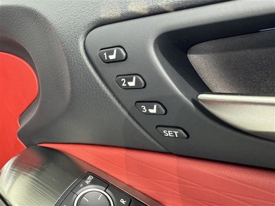 صورة مصغرة 30 لـ 2021 Lexus IS