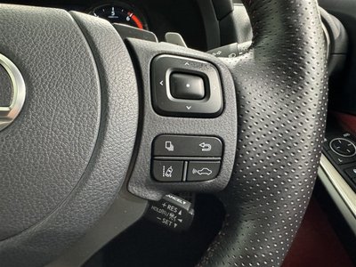 صورة مصغرة 24 لـ 2021 Lexus IS